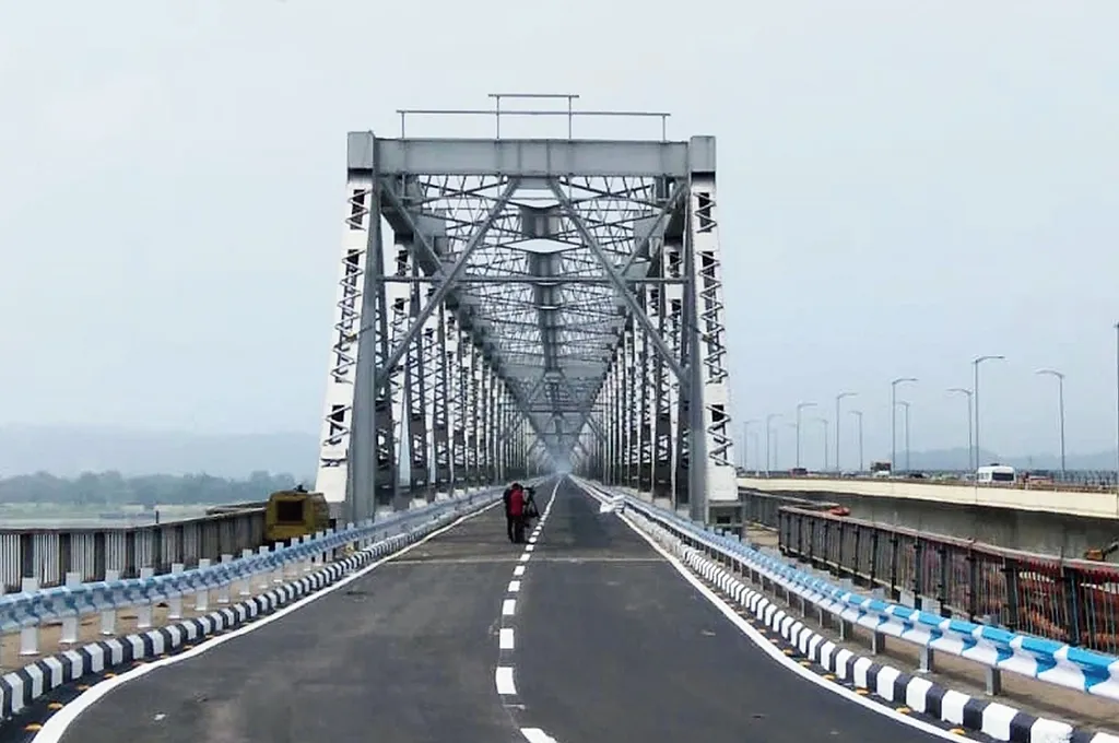  Saraighat Bridge Expansion